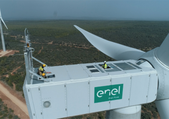 Foto Las primeras plantas eólicas de Endesa en Cuenca empiezan a producir energía limpia.